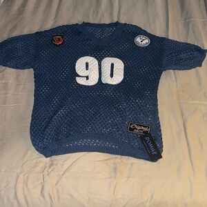 ROMWE Blue Crochet Short Sleeve Sweater with White '90' Patch